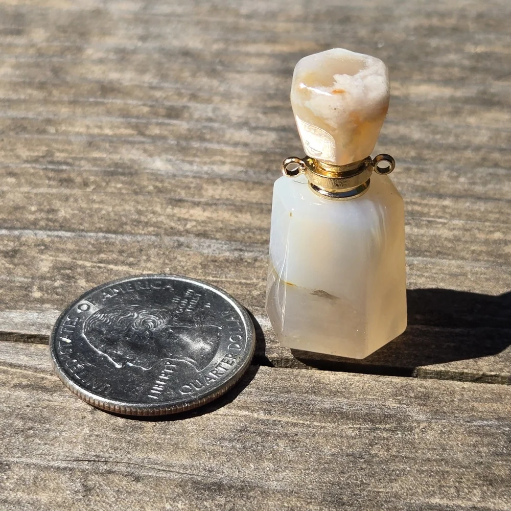Coral Agate Crystal Bottle Pendant Essential Oil Aroma Therapy - Picture 4 of 6